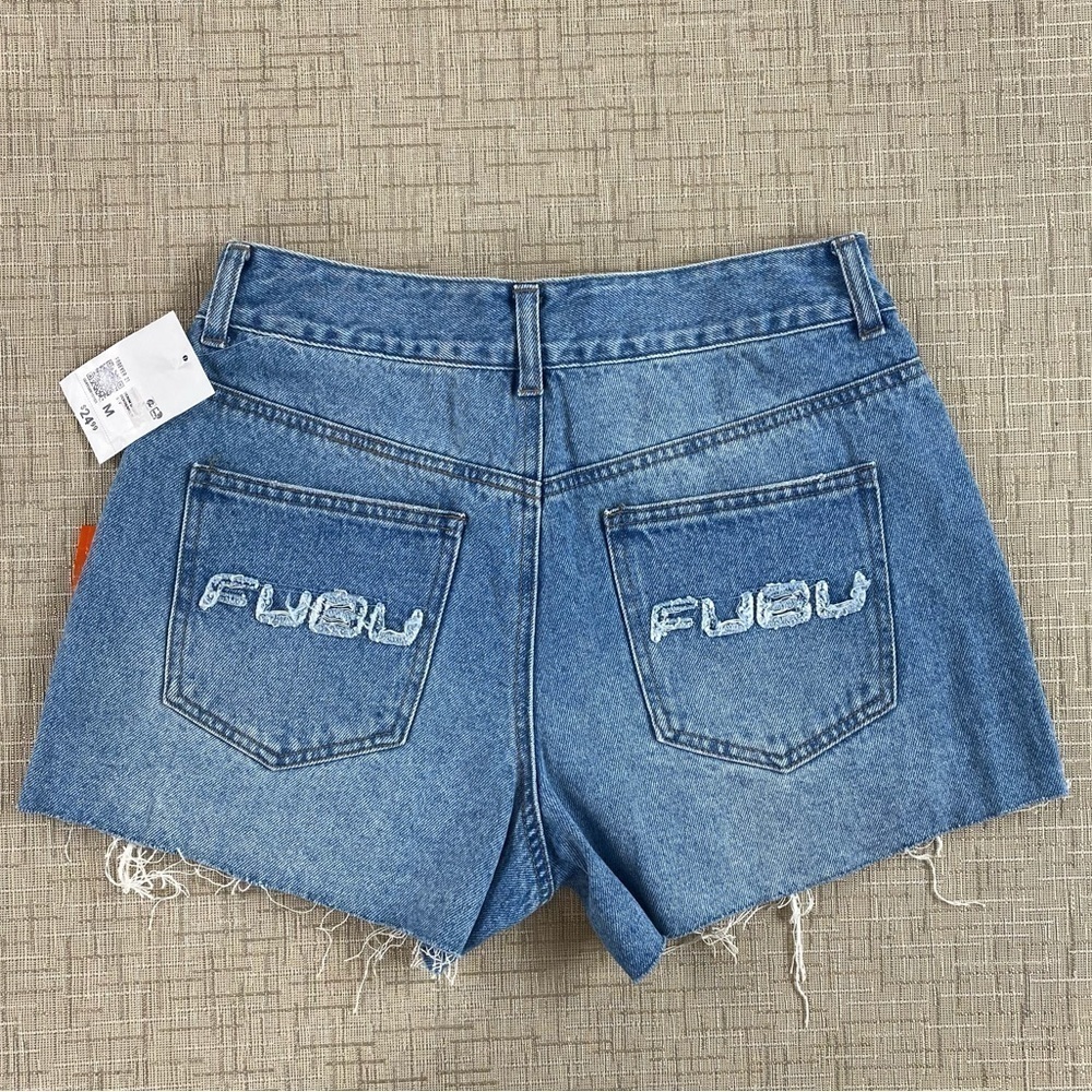 NEW FUBU Forever21 Denim Raw Hem Distressed Shorts Streetwear Sz M - Picture 10 of 13